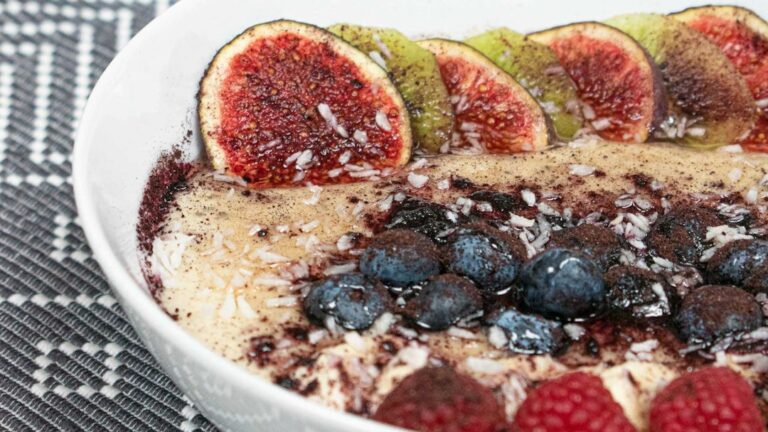 Mengenal Superfood: Makanan Sehat Paling Padat Nutrisi di Dunia